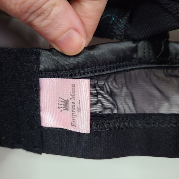 NWT Empress Mimi Embroidered Peackock Bralette Small - Picture 5 of 6